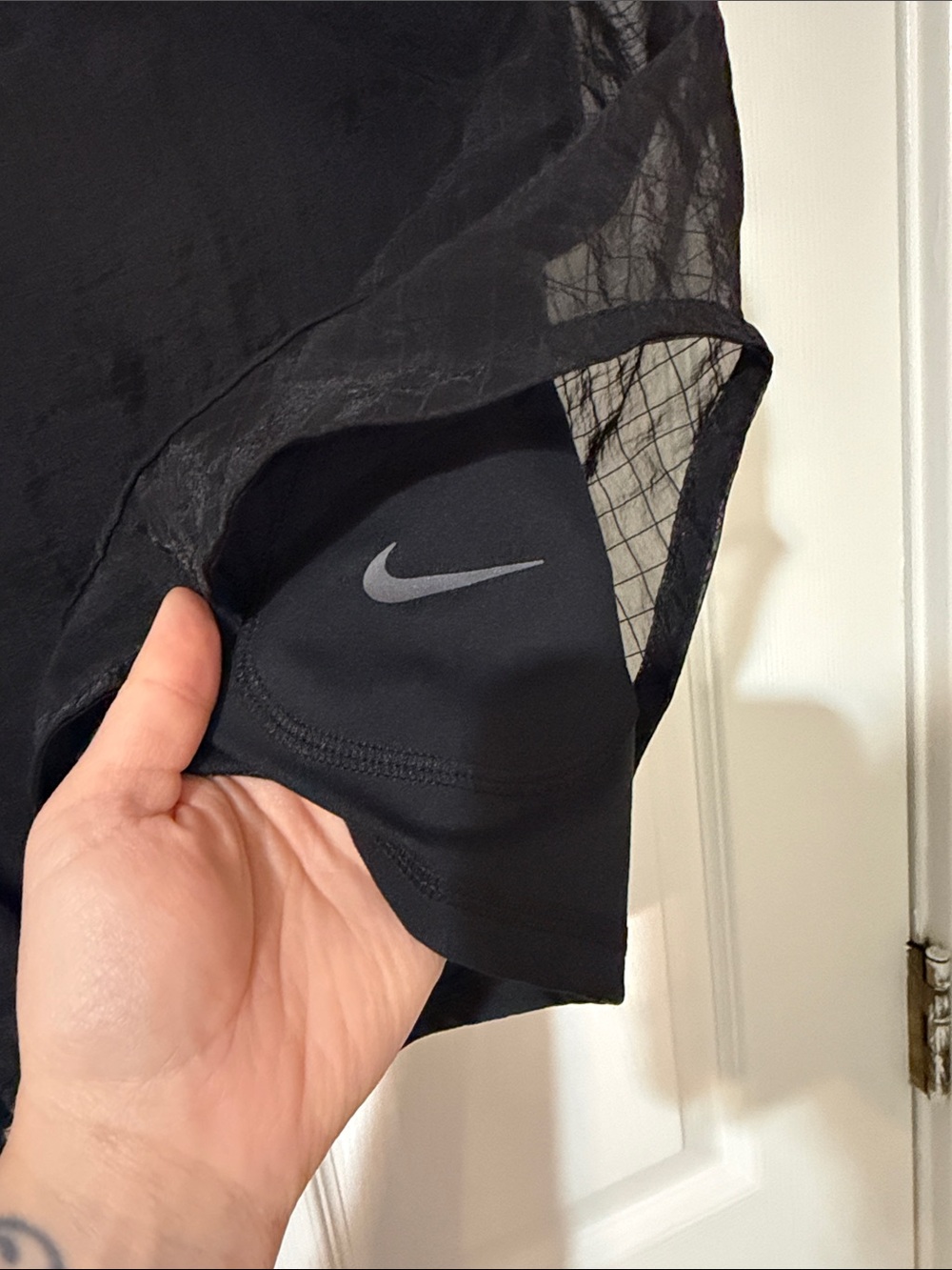 Nike Women's Black Layered Mesh Running Shorts - Picture 2 of 2